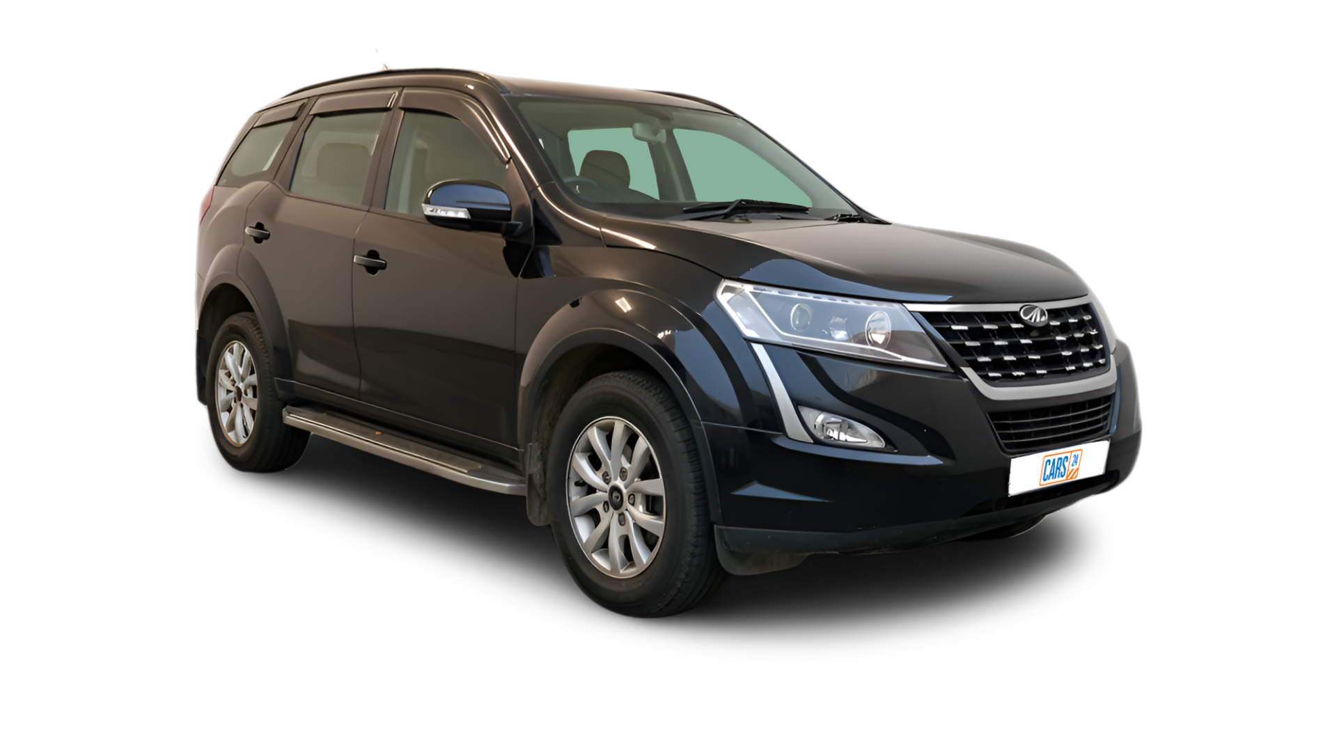 Mahindra XUV500-img
